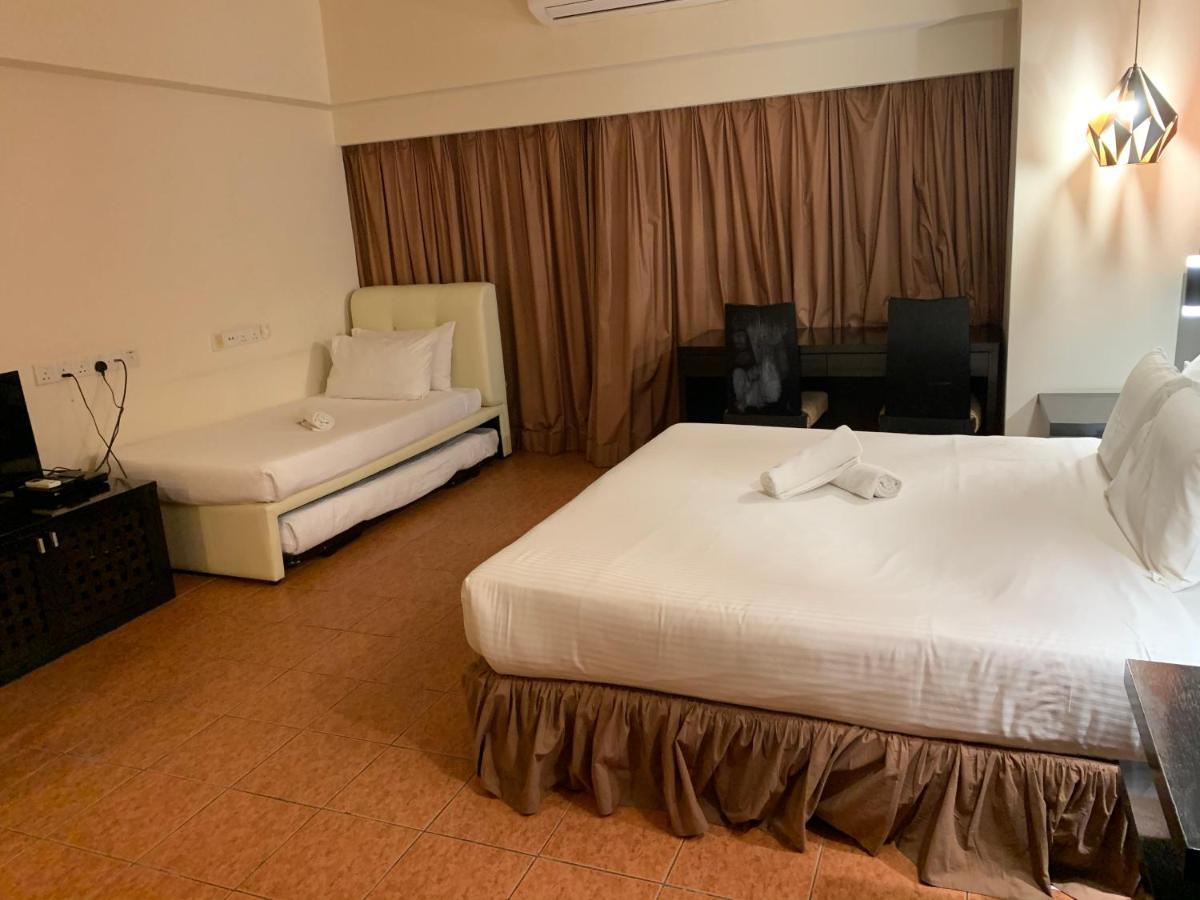 Resort Suites By Landmark At Bandar Sunway Sunway Lagoon Kampong Penaga  Exterior photo
